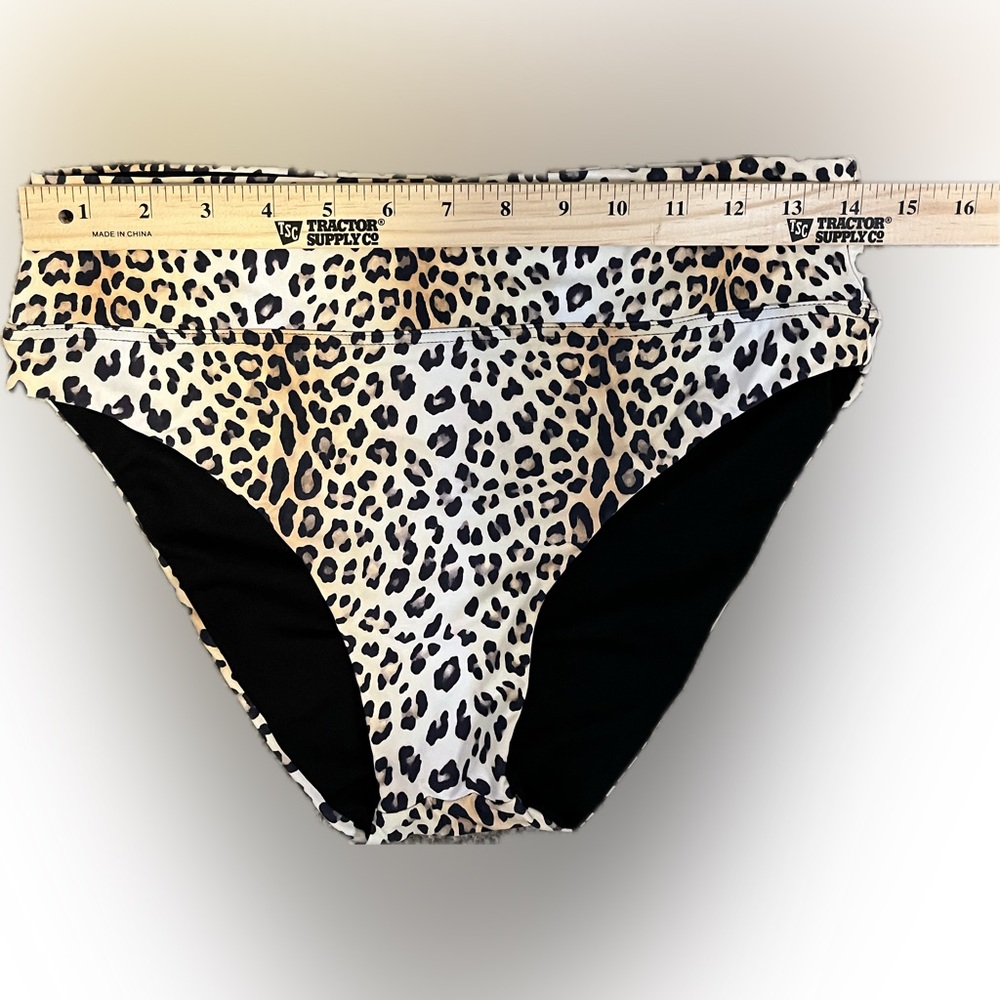 Gianni Bini Leopard Print High Waist Bikini Bottoms size M - Picture 3 of 7